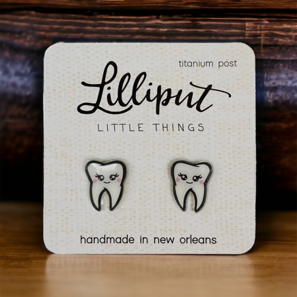 New Tooth Earrings Dentist or Dental Hygienist Set